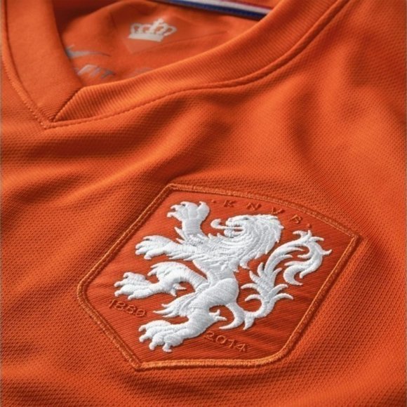 Nike Women's Netherlands Stadium Jersey 2014 - Picture 3 of 3